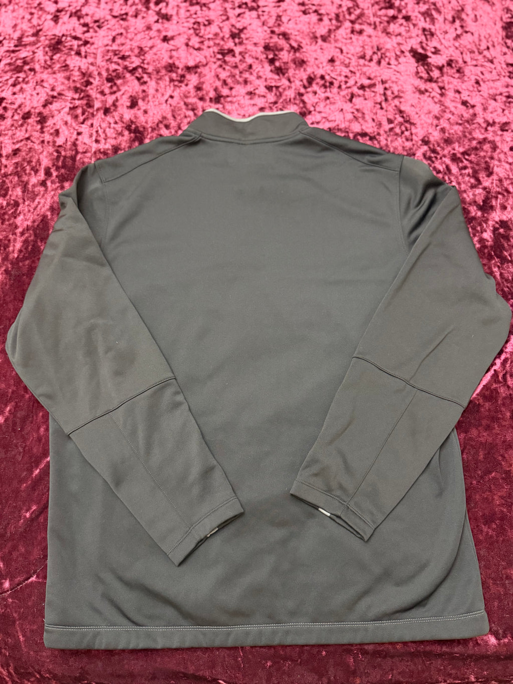 Large Nike Golf Black/Gray Pullover!
