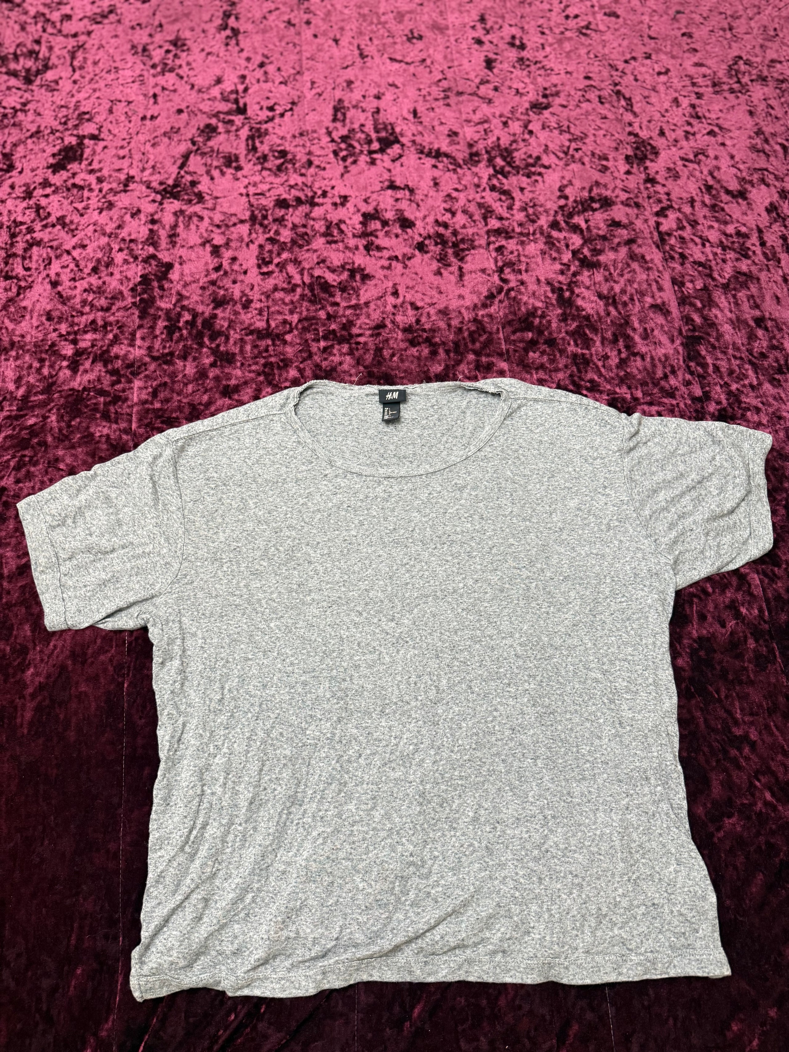 Large S/S Heather Gray H&M Loose Tee!