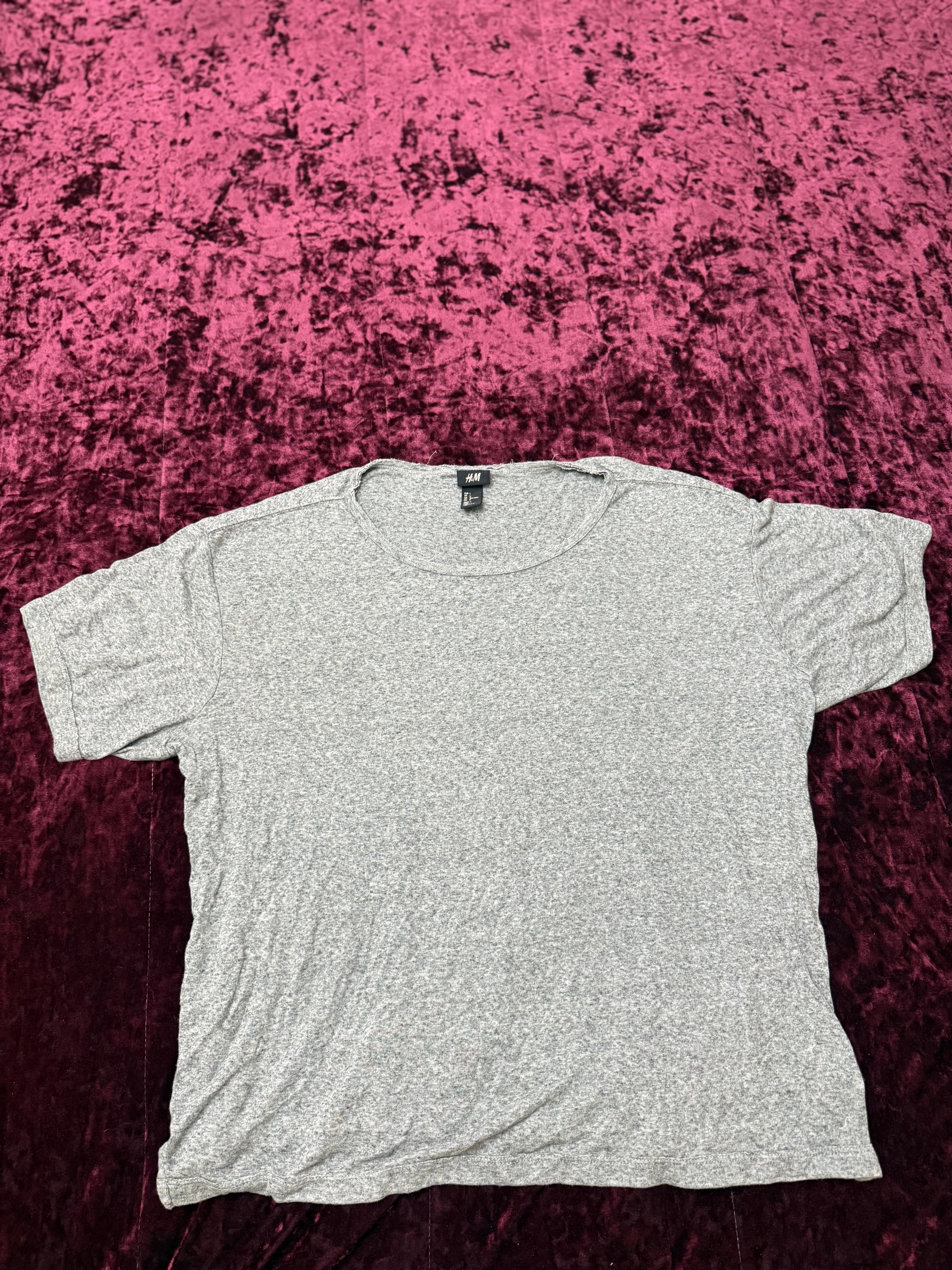 Large S/S Heather Gray H&M Loose Tee!