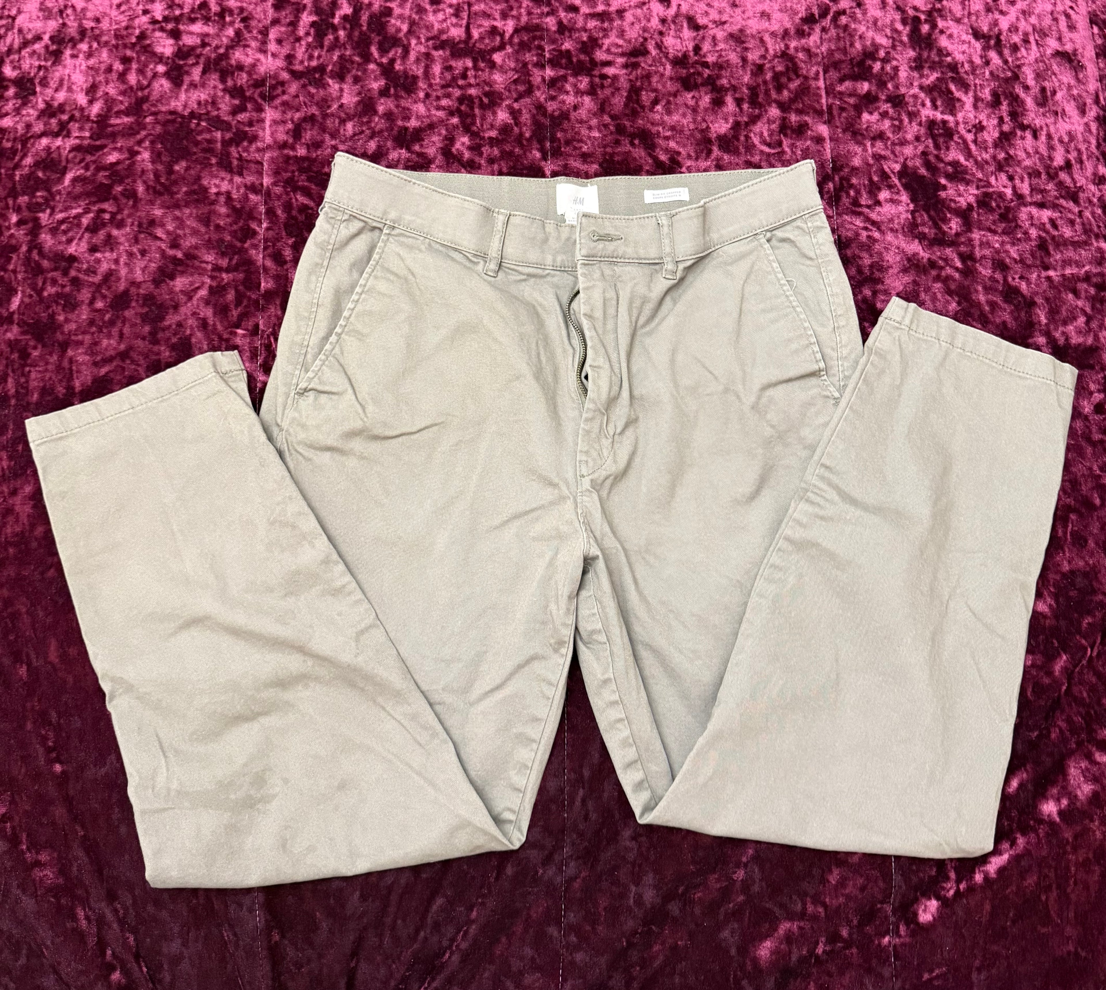 Olive H&M Khakis!